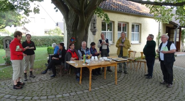 Schaffung einer dauerhaften Pilgerherberge am Braunschweiger Jakobsweg am Standort Heilig Kreuz in Veltheim