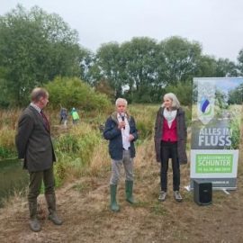 Wasser im Revier. Vom Fließgewässer der Schunter zur Seenbildung in der Bergbaufolgelandschaft (Schunter Woche) Wasser im Revier. Vom Fließgewässer der Schunter zur Seenbildung in der Bergbaufolgelandschaft (Schunter Woche)