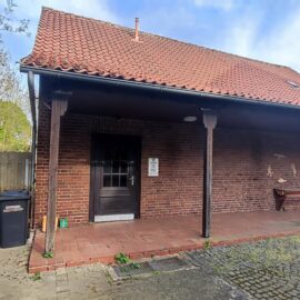 Inwertsetzung des Hauses der Gemeinde Räbke in der Schulstraße (ehemalige „kleine Schule“) zu einem dörflichen Begegnungsort Inwertsetzung des Hauses der Gemeinde Räbke in der Schulstraße (ehemalige „kleine Schule“) zu einem dörflichen Begegnungsort