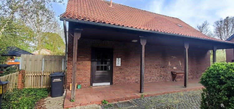 Inwertsetzung des Hauses der Gemeinde Räbke in der Schulstraße (ehemalige „kleine Schule“) zu einem dörflichen Begegnungsort Inwertsetzung des Hauses der Gemeinde Räbke in der Schulstraße (ehemalige „kleine Schule“) zu einem dörflichen Begegnungsort